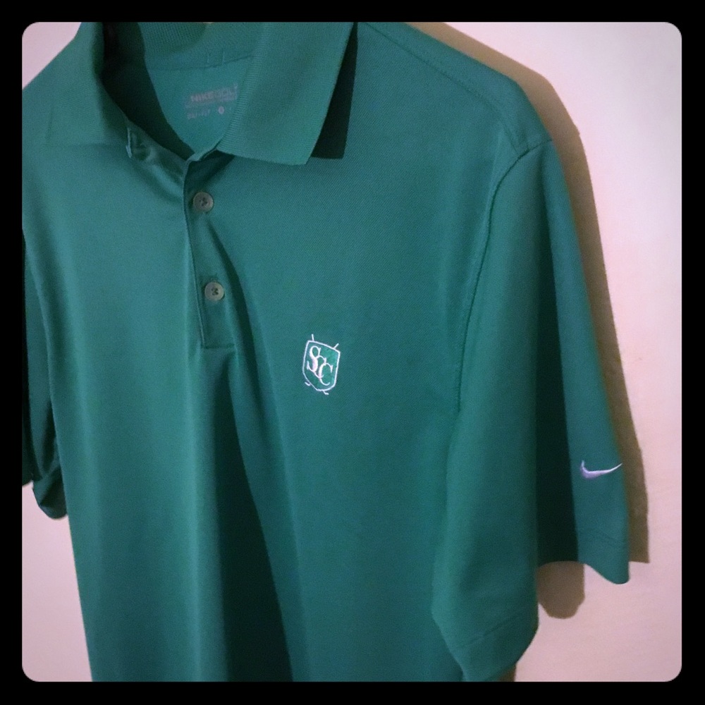 Nike (dri-fit) golf polo size small. Has logo